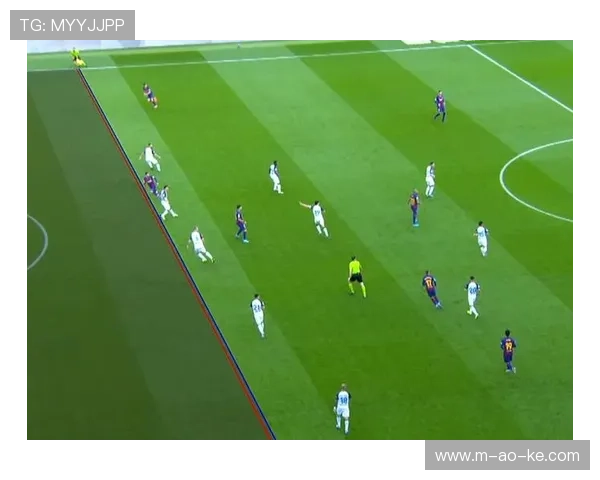 VAR改判瞬间：诺坎普嘘声四起后巴埃纳单刀破门