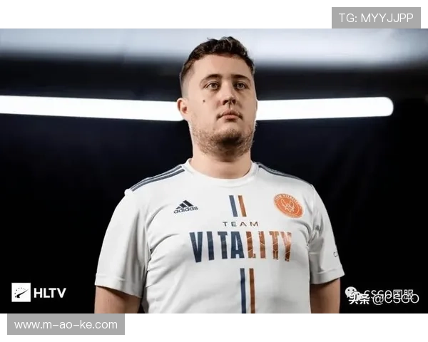 NAVI稳健晋级线下赛，劣势翻盘展现韧性